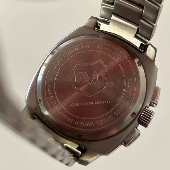 Vintage Andrew Marc A21001TP01 Water Resistant Watch - Needs Battery Replaced - Picture 9 of 16